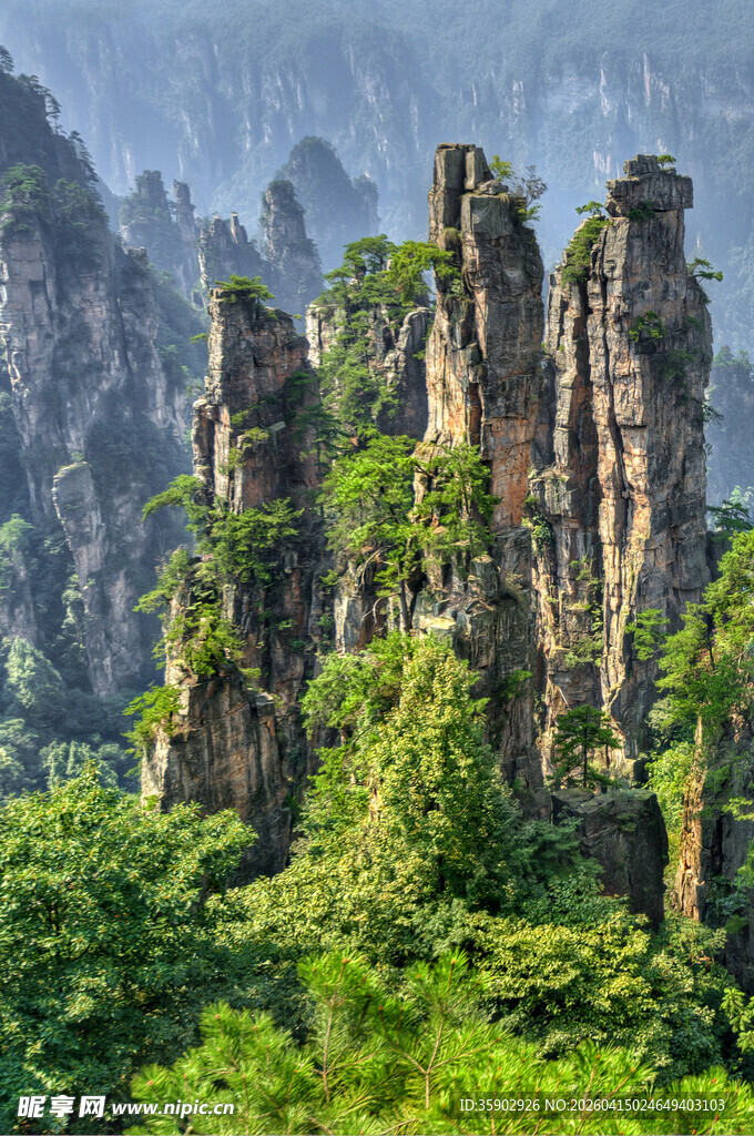 张家界奇峰异石景观