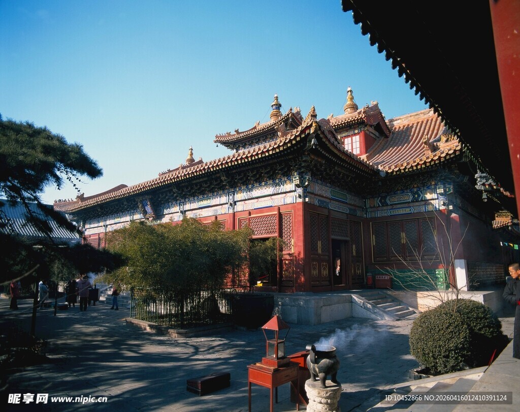古寺庭院风光