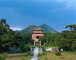 山林中的古朴建筑