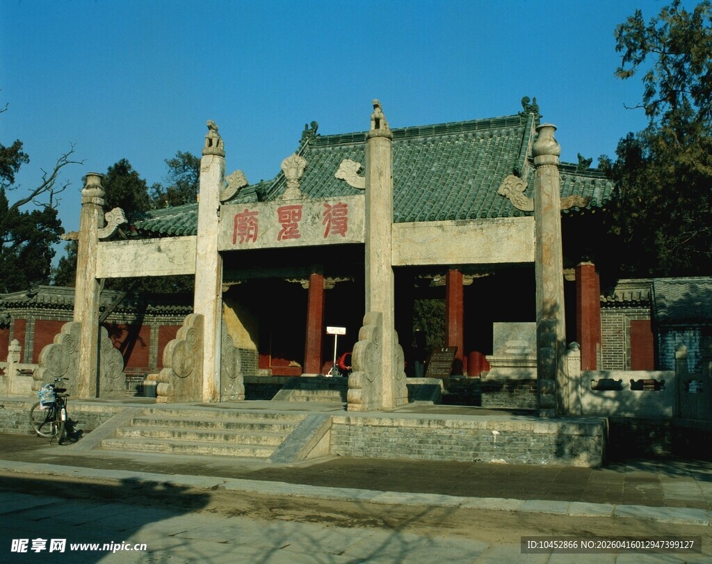 中式传统门楼建筑景观