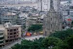 城市中的古老教堂建筑