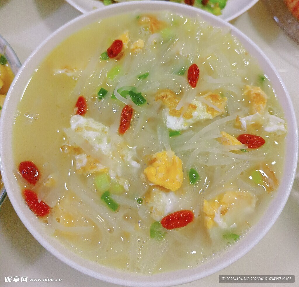 健康美味萝卜丝鸡蛋汤