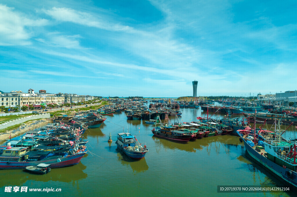 繁忙渔港