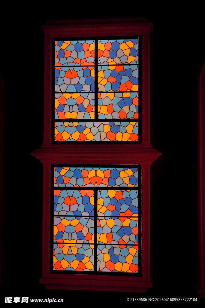 哥特式彩色玻璃