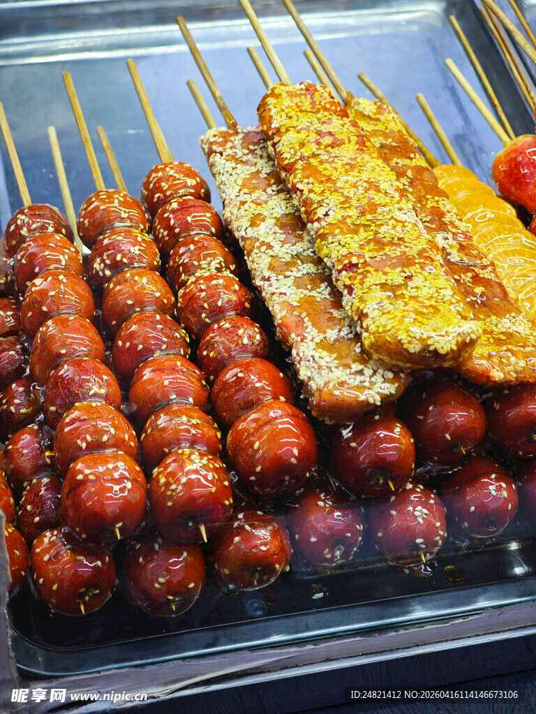 美味多样的烤串组合