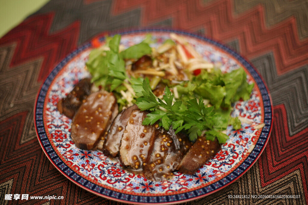 美味烤肉摆盘精致