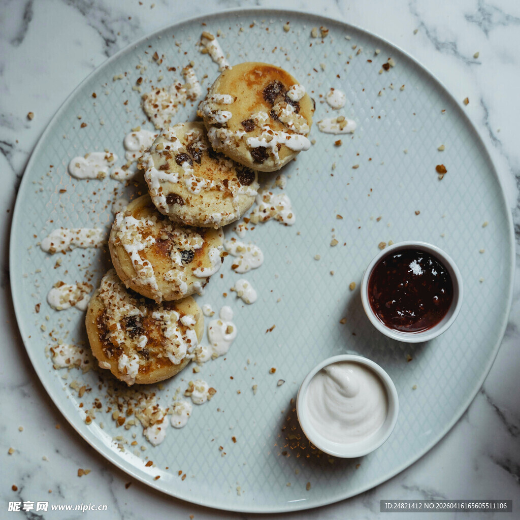 烤香蕉配蘸酱美食摆盘