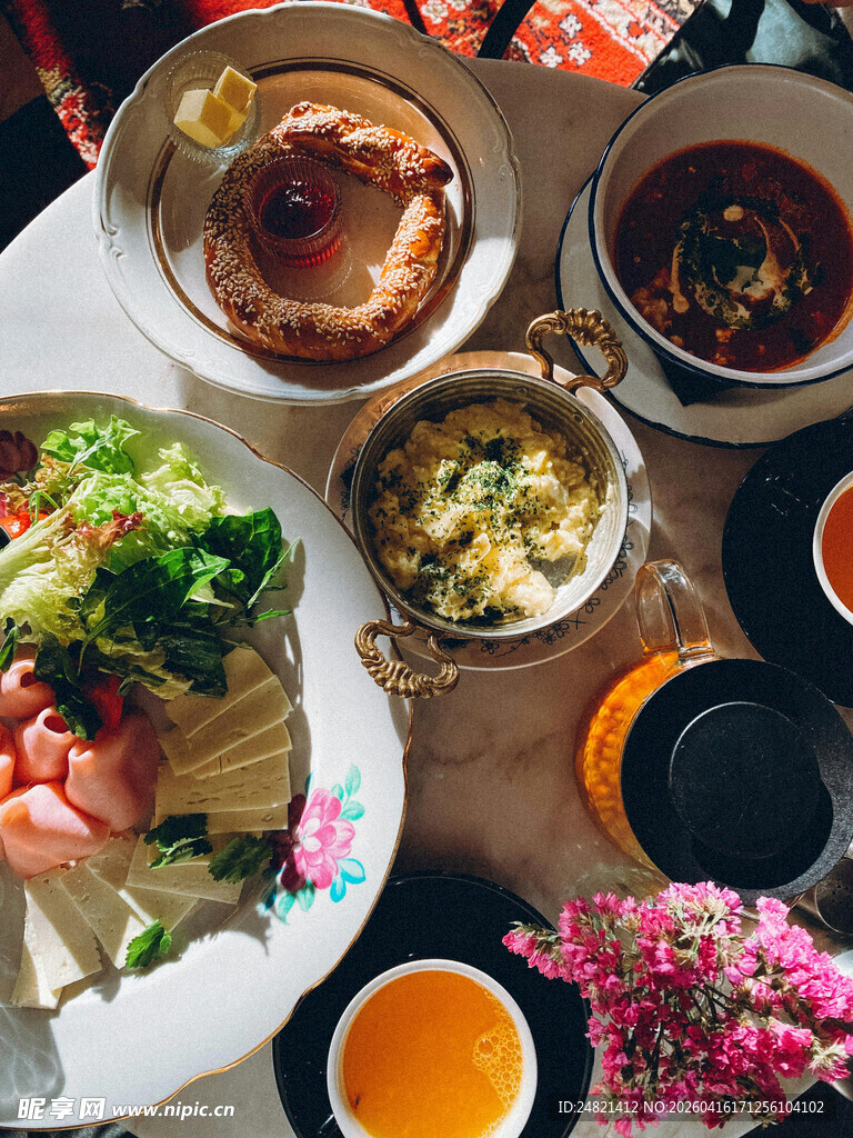 丰盛中式美食摆拍