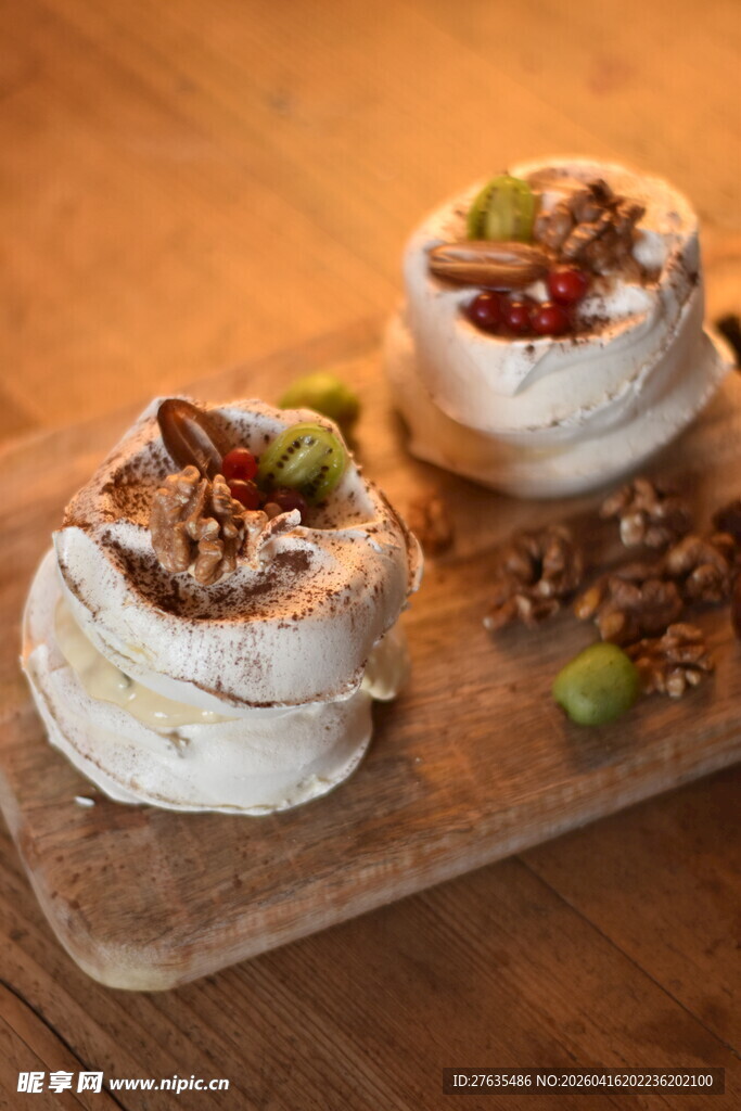 美味芝士配坚果与果干