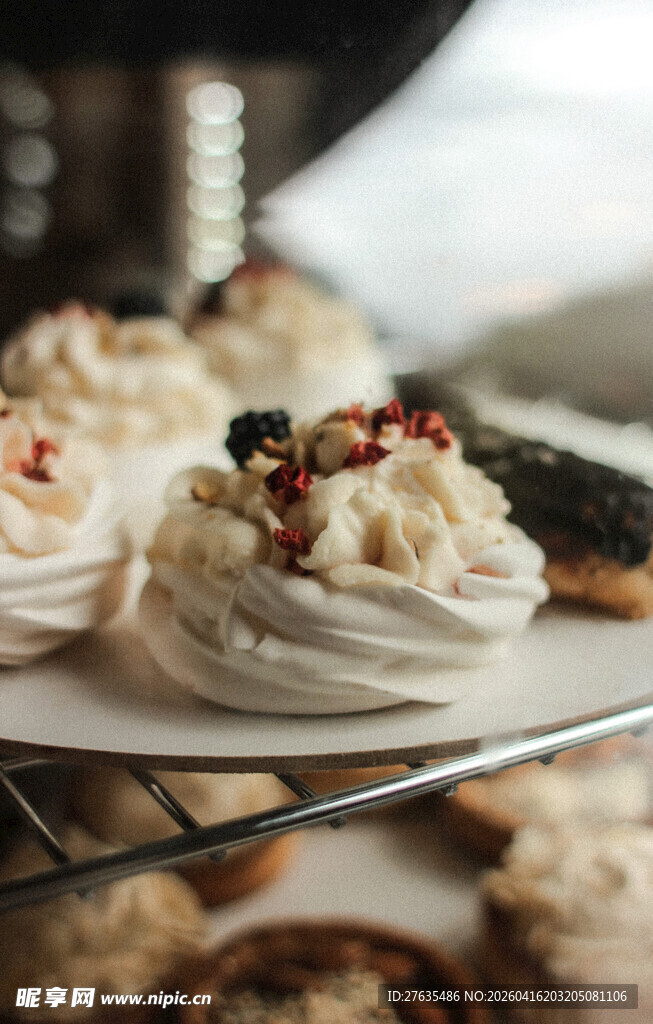 精致美味的各式甜点