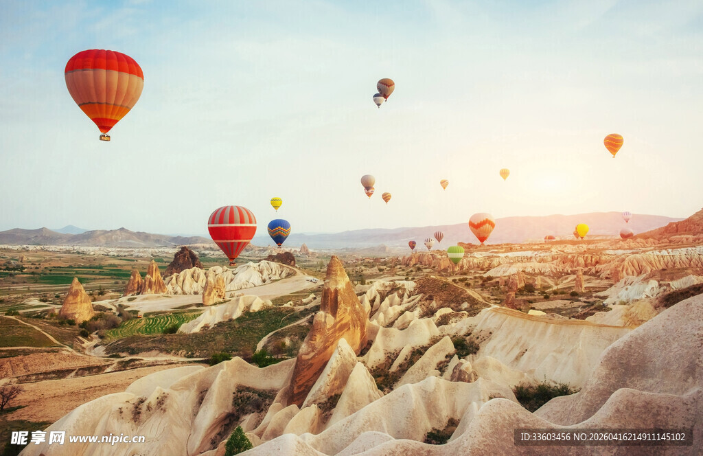 卡帕多西亚的缤纷热气球