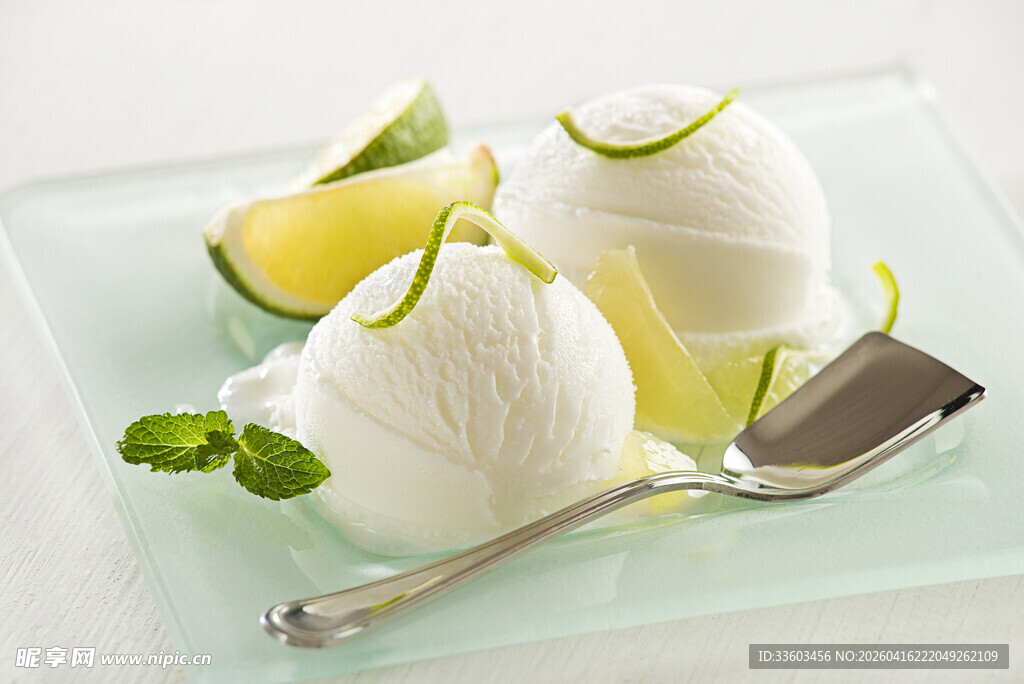 薄荷青柠味冰淇淋