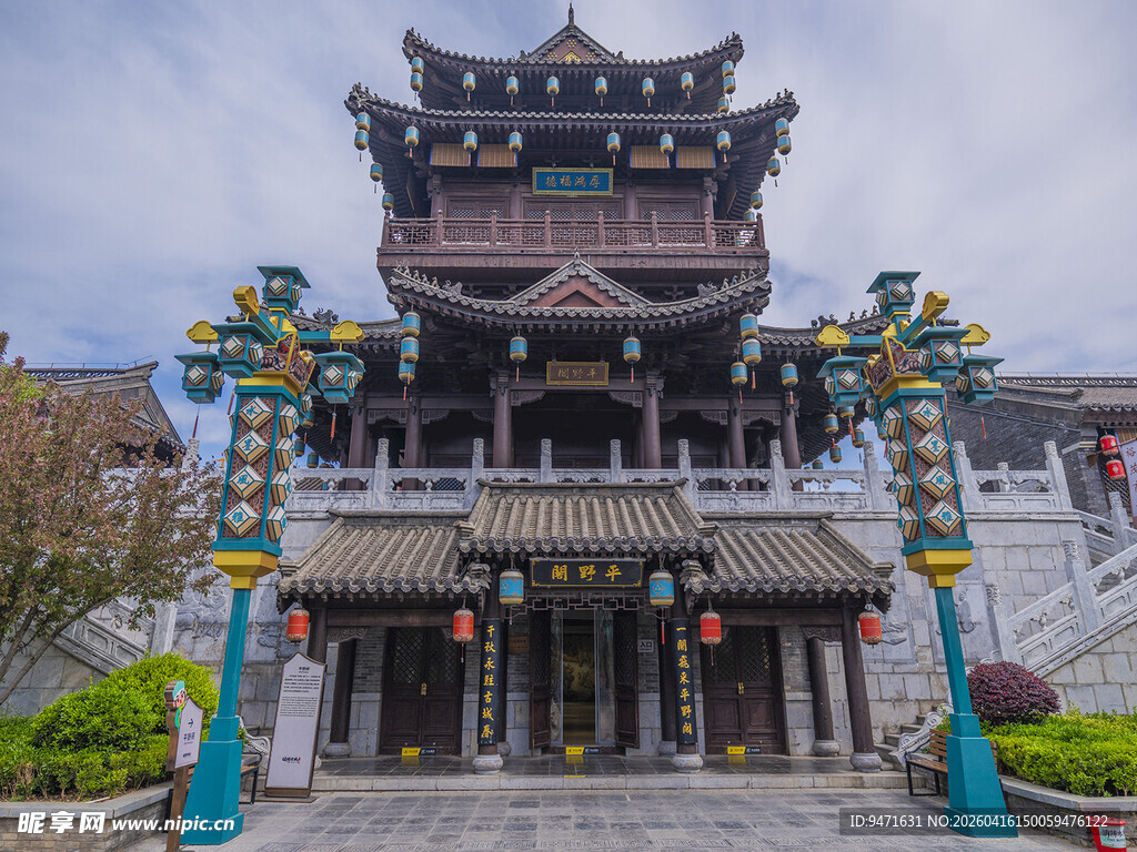 中式古建楼阁尽显典雅