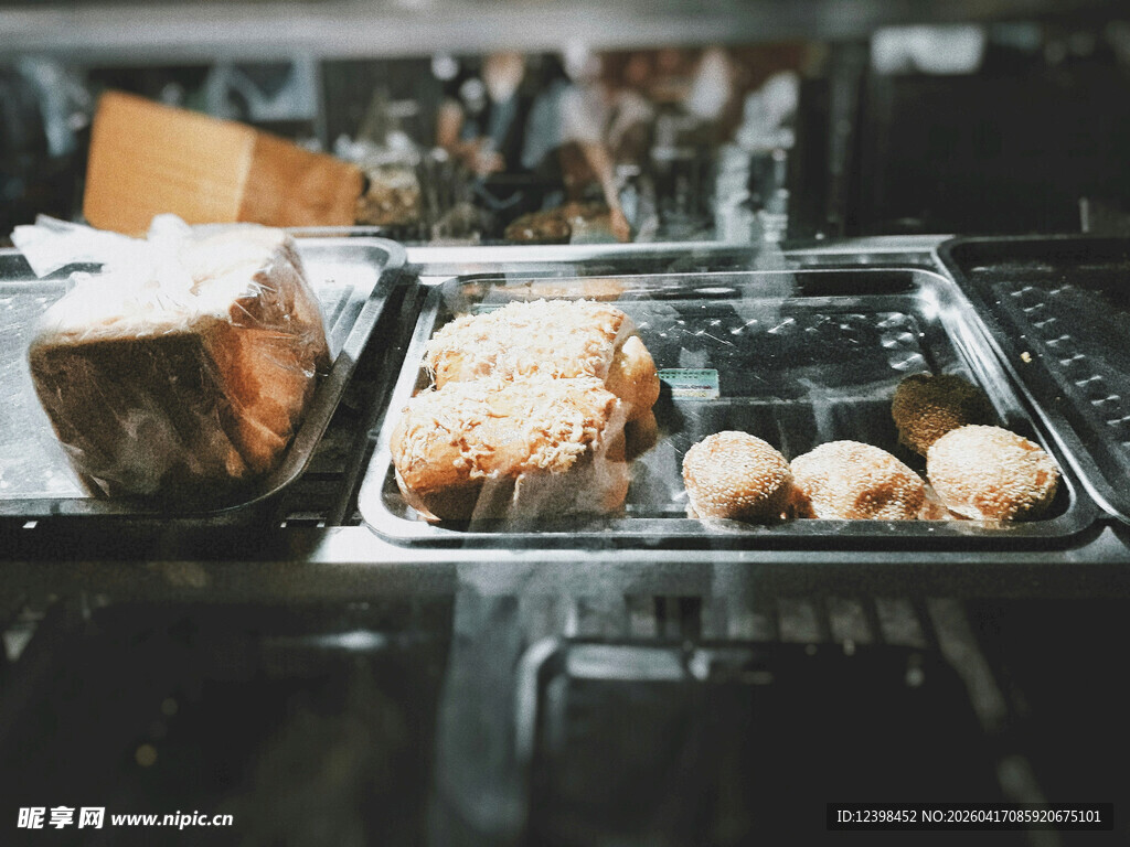 美味糕点陈列展示