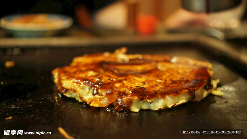 铁板上的美味煎饼