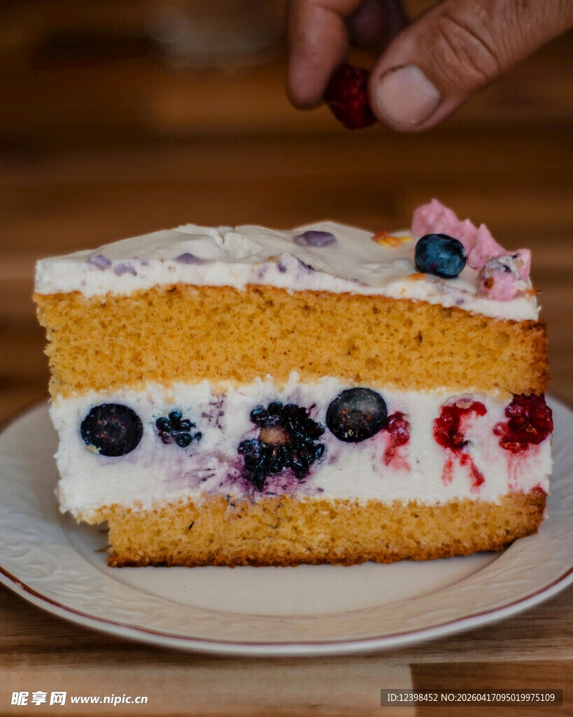 美味水果夹心蛋糕