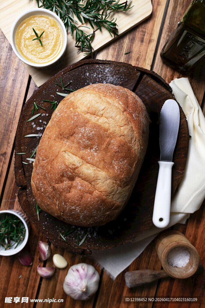 自制美味全麦面包展示