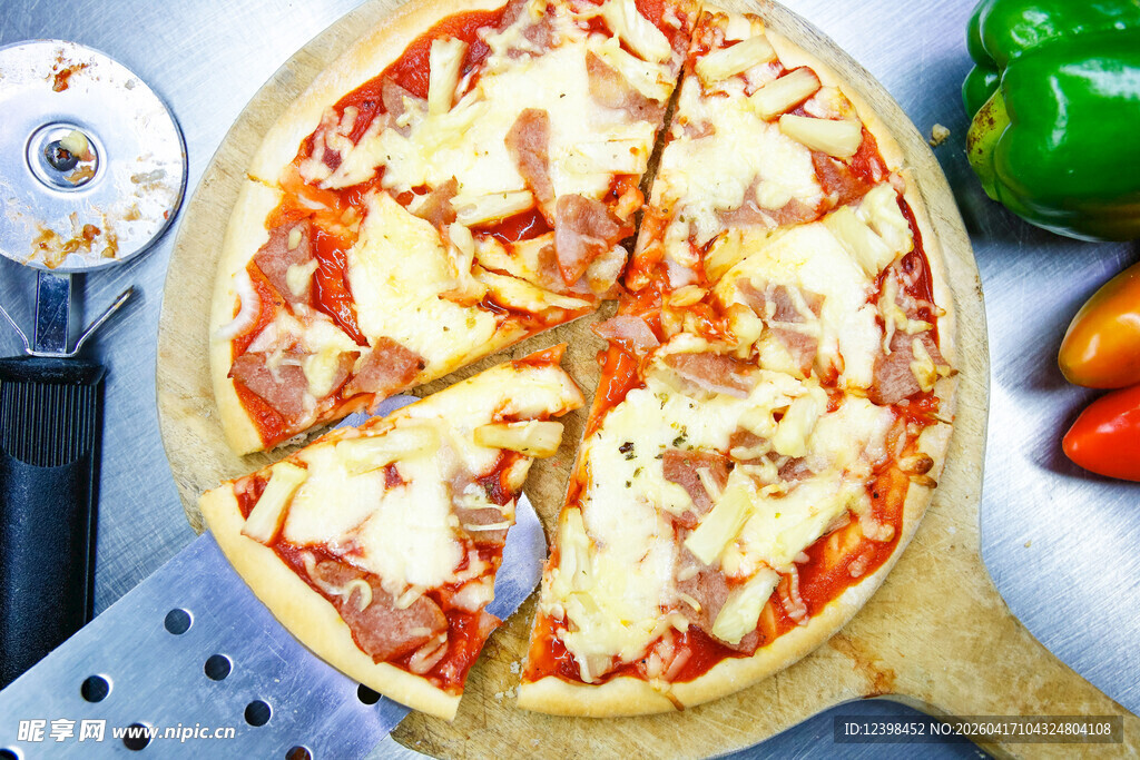 美味自制披萨诱人呈现