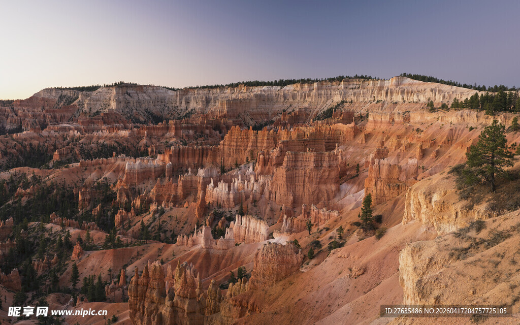 布莱斯峡谷壮丽风光