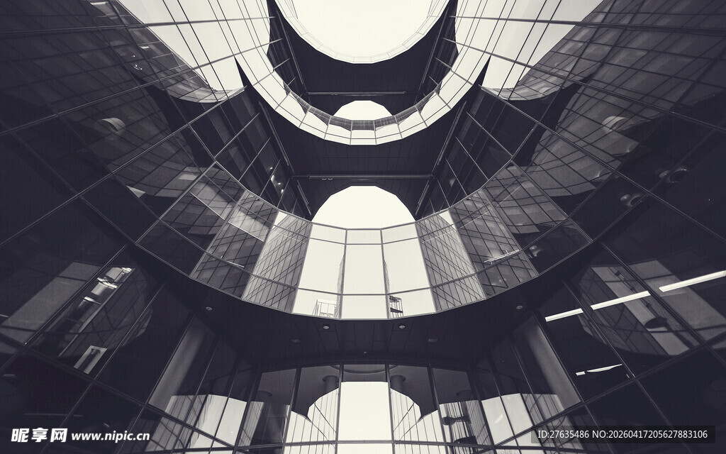 现代建筑内部穹顶景观