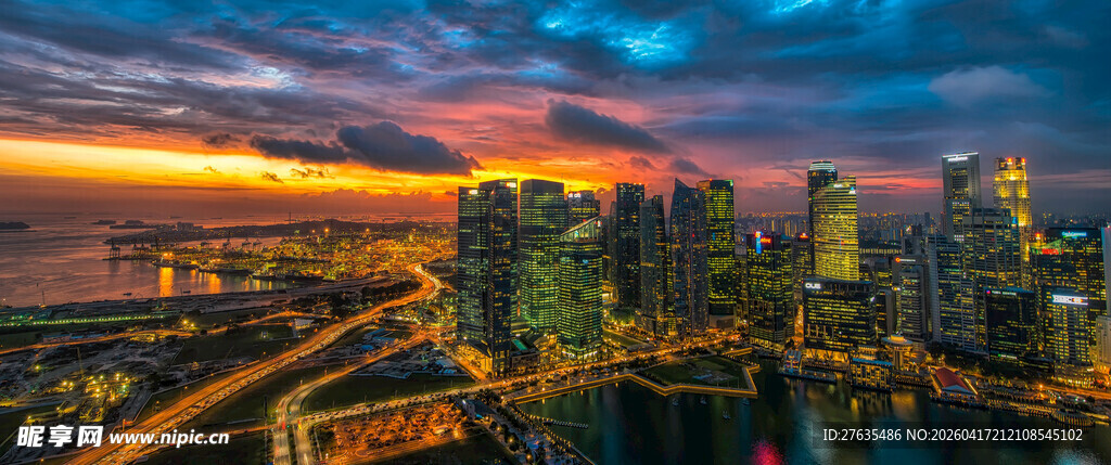 城市黄昏绚丽天际线景观