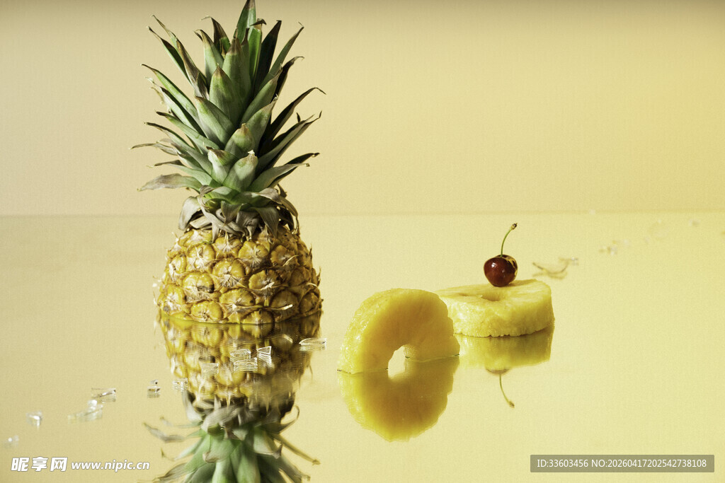 菠萝与甜点的清新组合