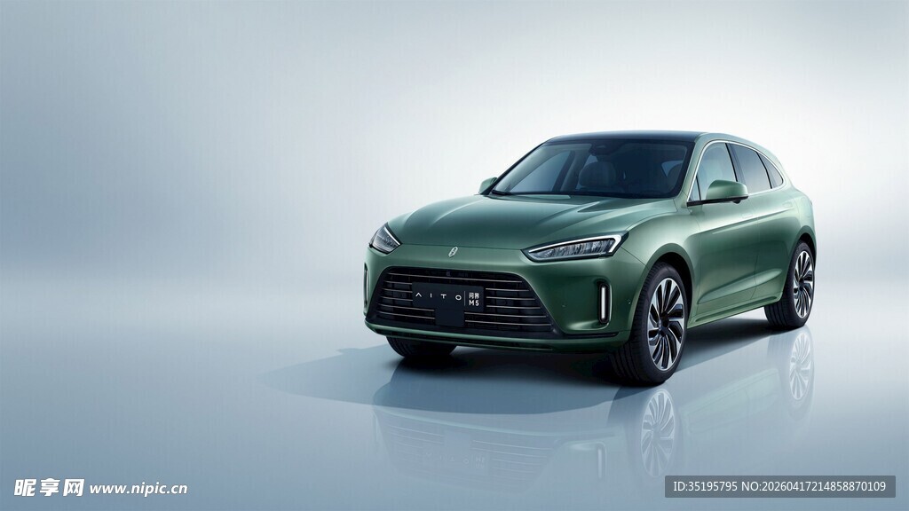 绿色优雅款新能源汽车