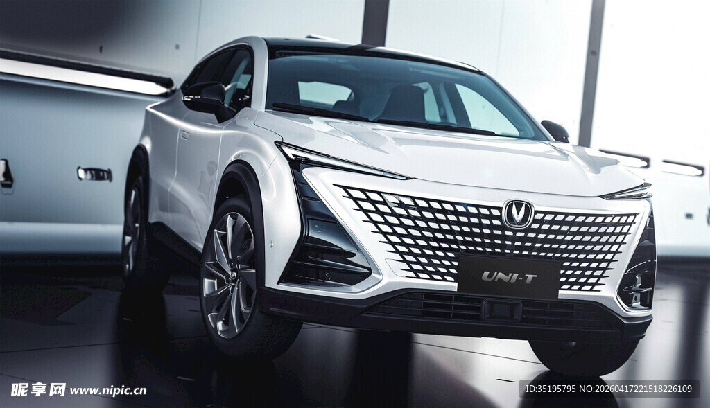 时尚现代白色SUV汽车