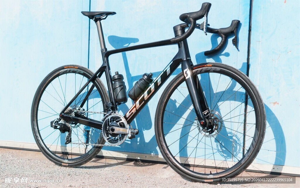 高性能公路自行车展示