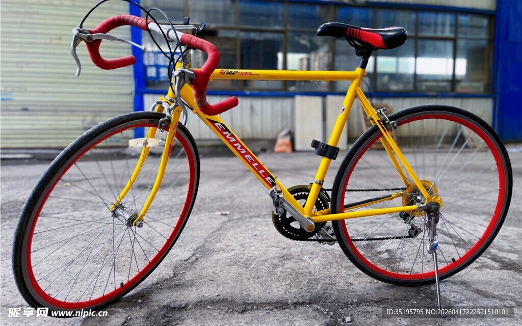 复古公路自行车展示