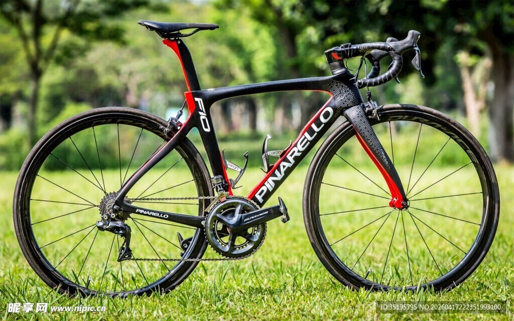 高性能公路自行车展示