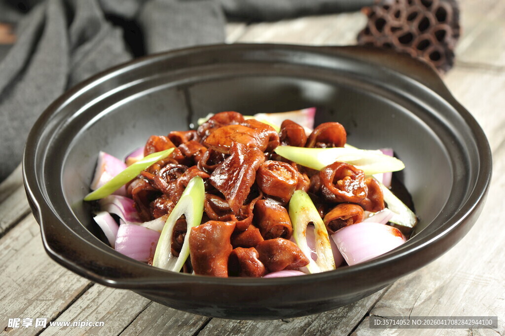 香辣洋葱炒大肠