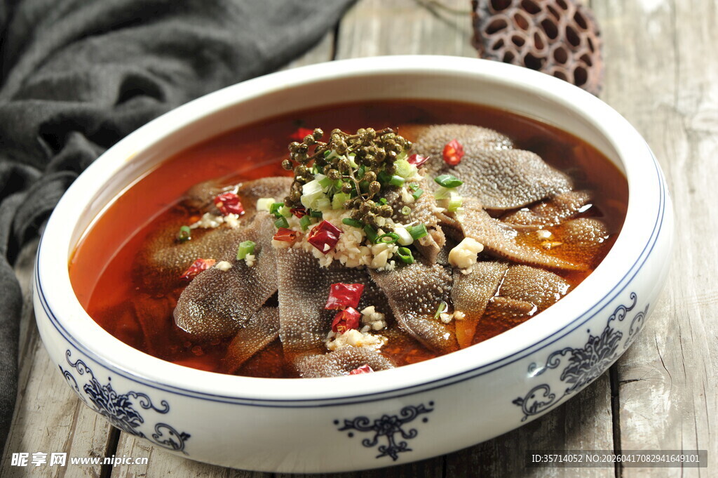 香辣美味毛血旺