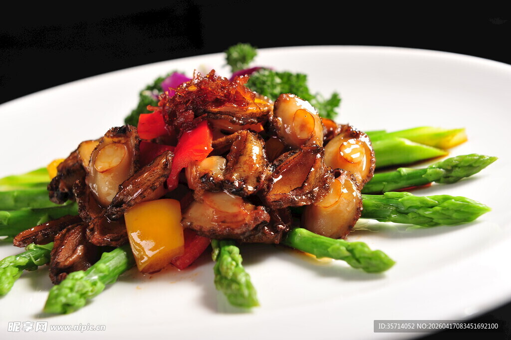 美味芦笋炒肉块