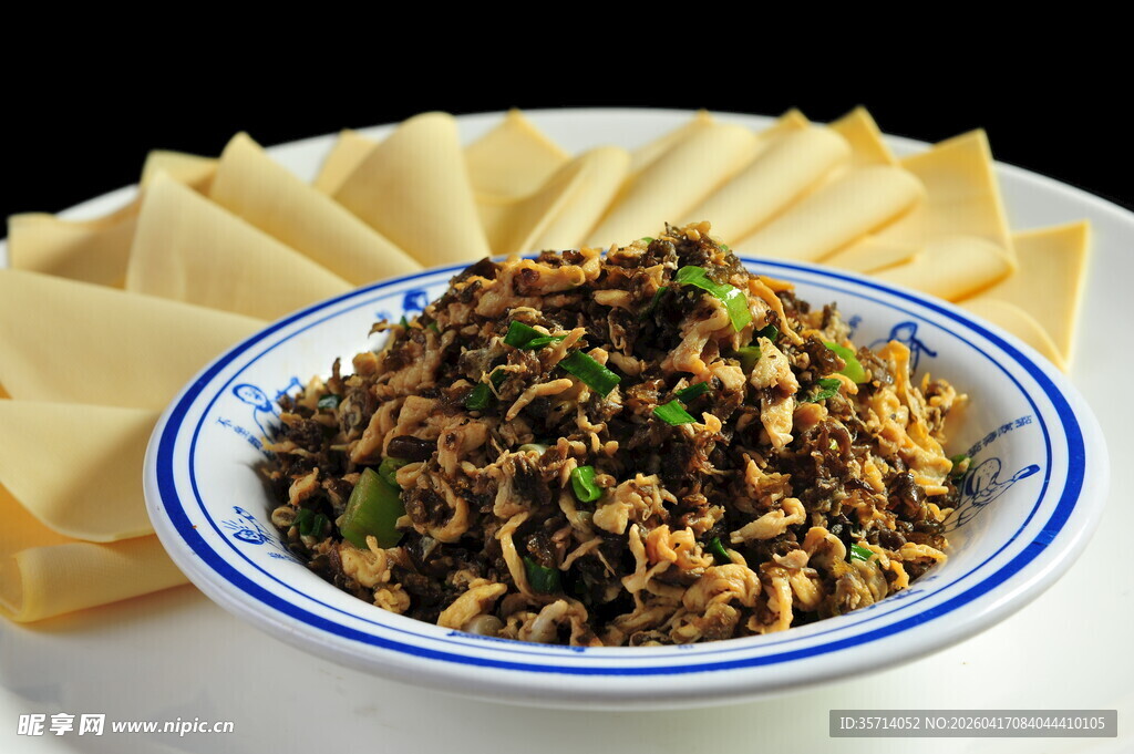 美味野菜馅搭配薄饼