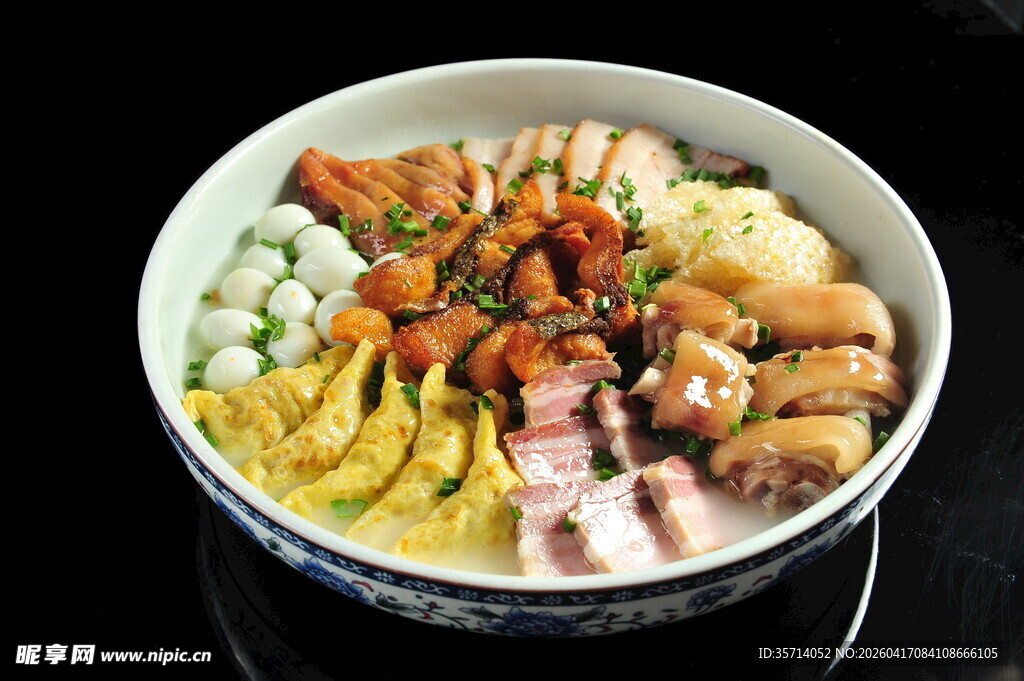 美味丰富的全家福