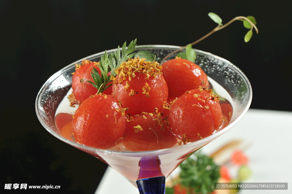 番茄配精致摆盘