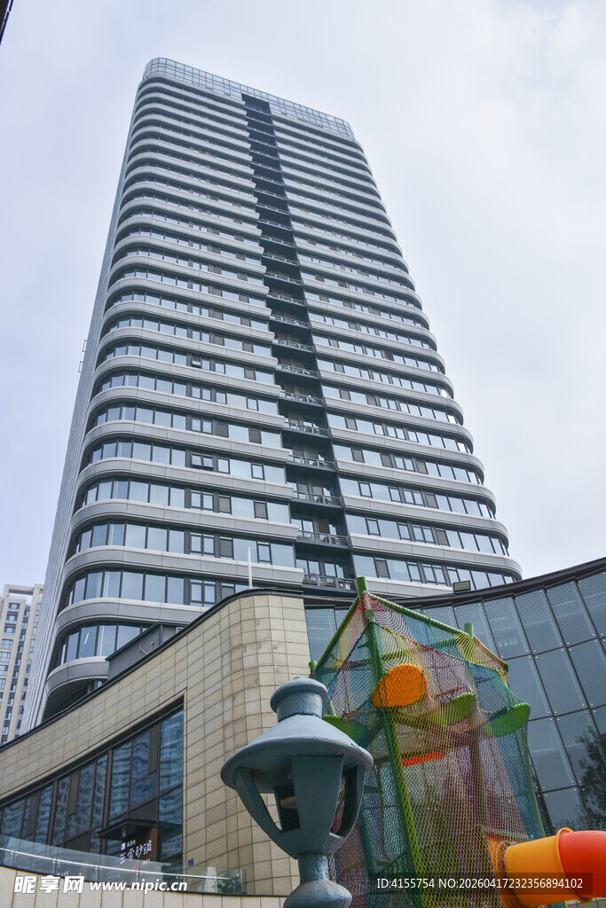 现代高楼大厦外观景致