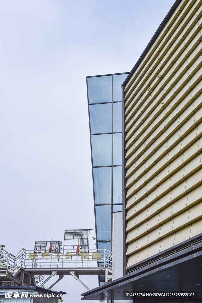 现代风格建筑外观