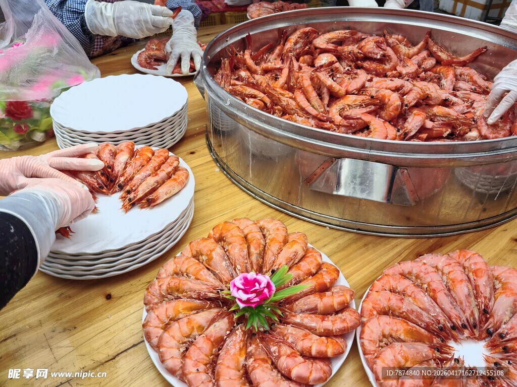 丰盛盐焗虾美食盛宴