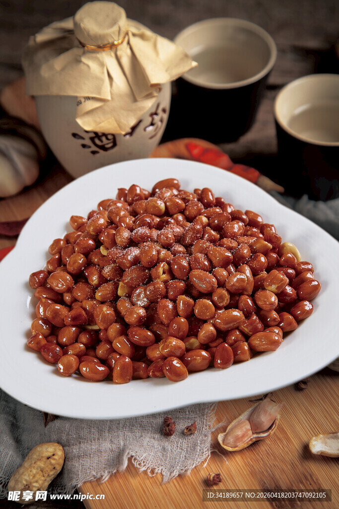 五香花生米 炸花生