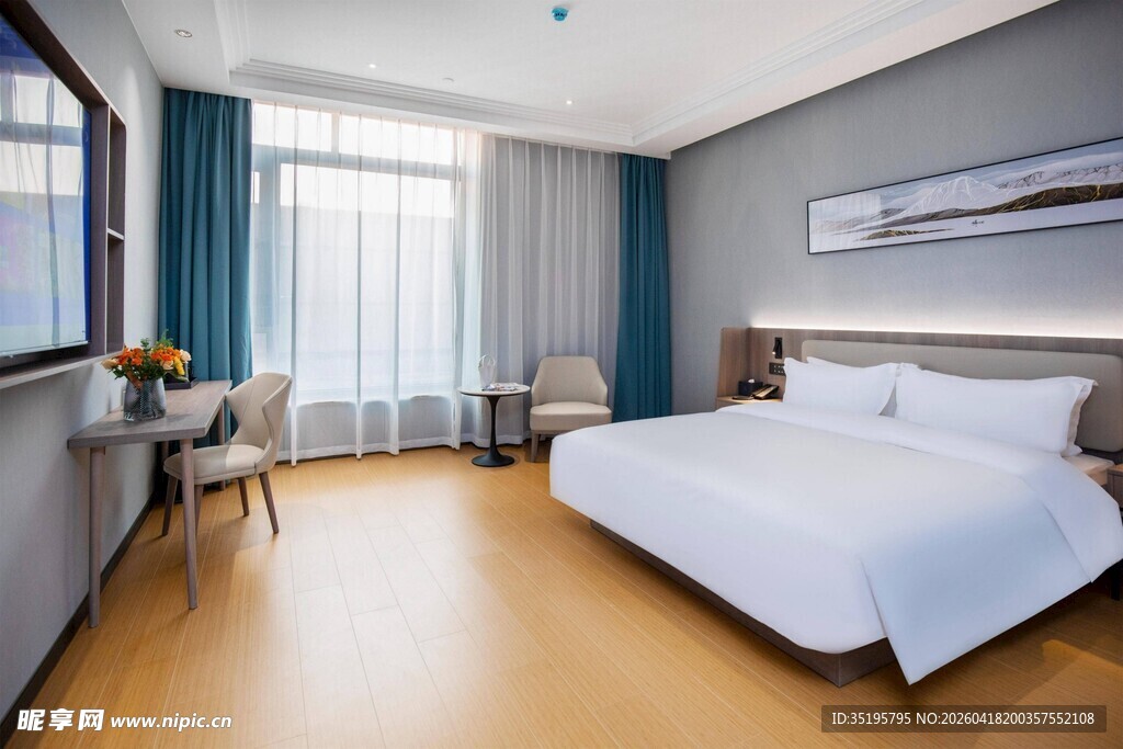 现代简约风格温馨酒店客房