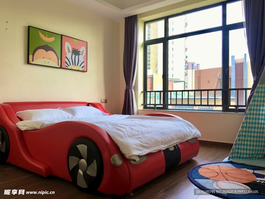 汽车造型床的创意卧室