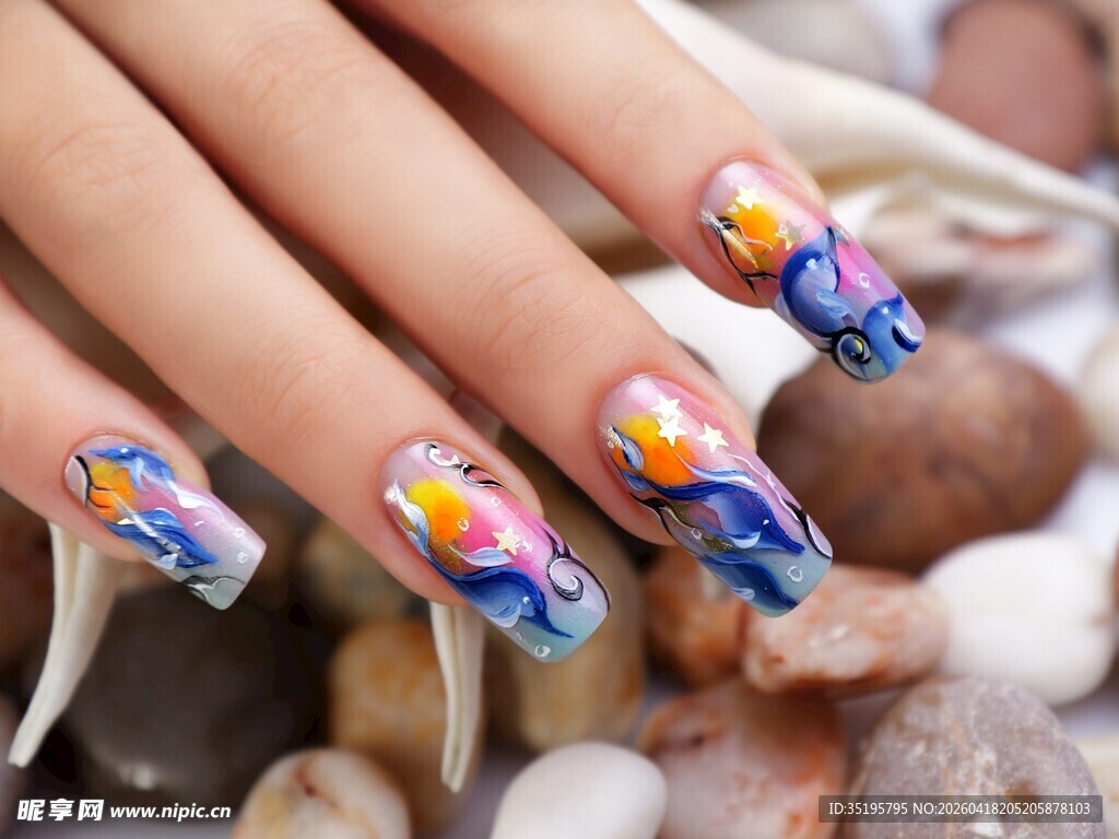 多彩创意美甲展示