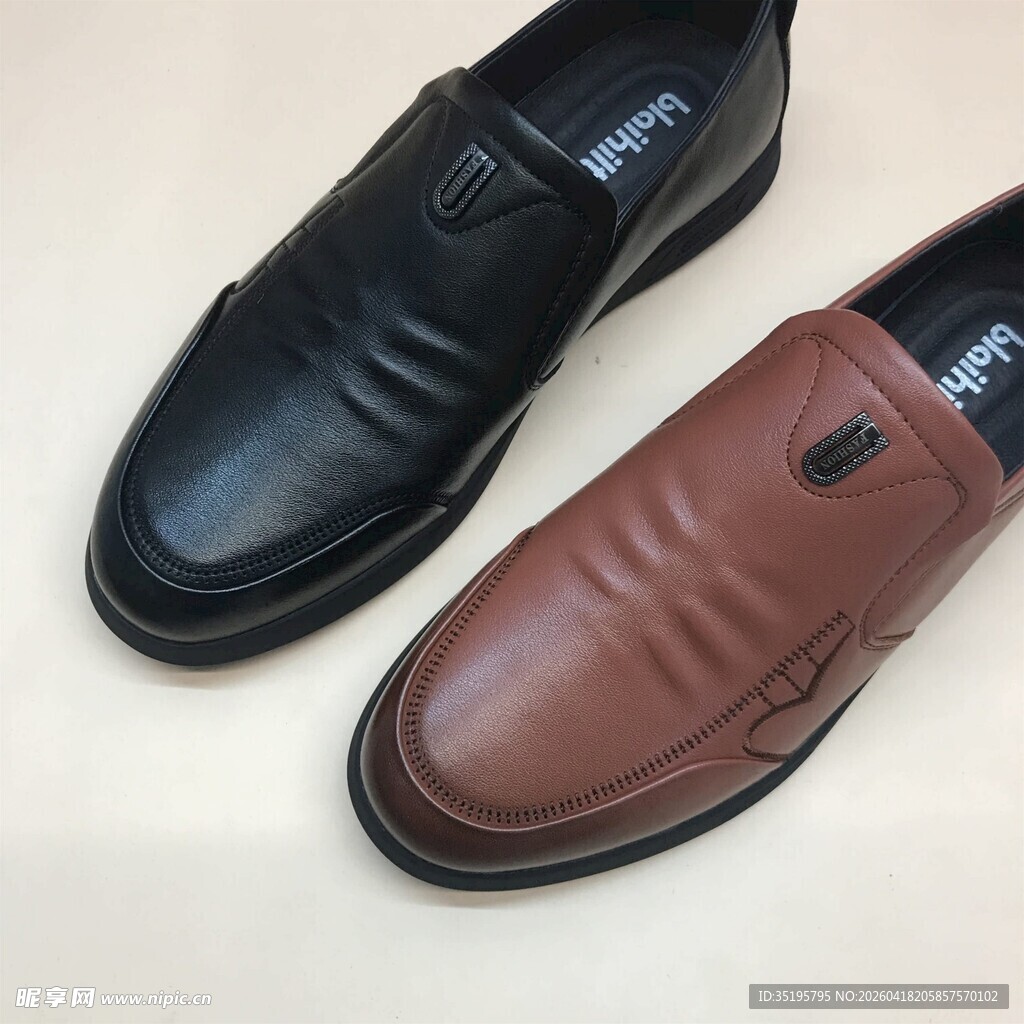 经典款男士皮鞋展示