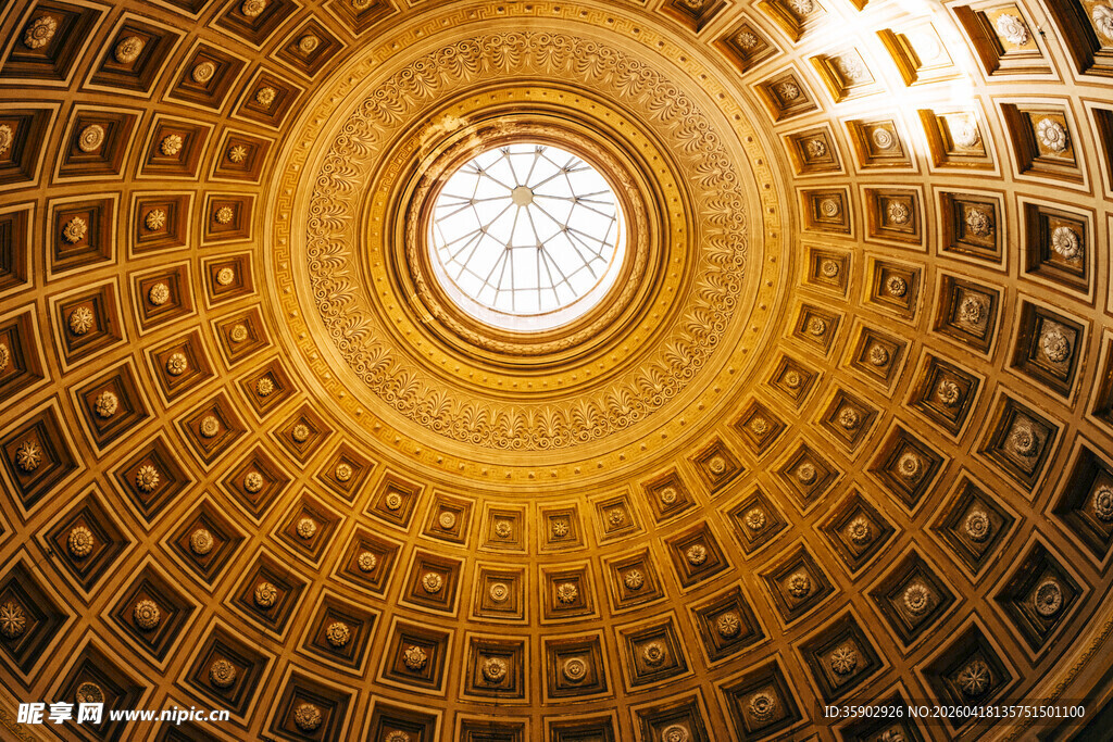 罗马万神殿穹顶内部景观