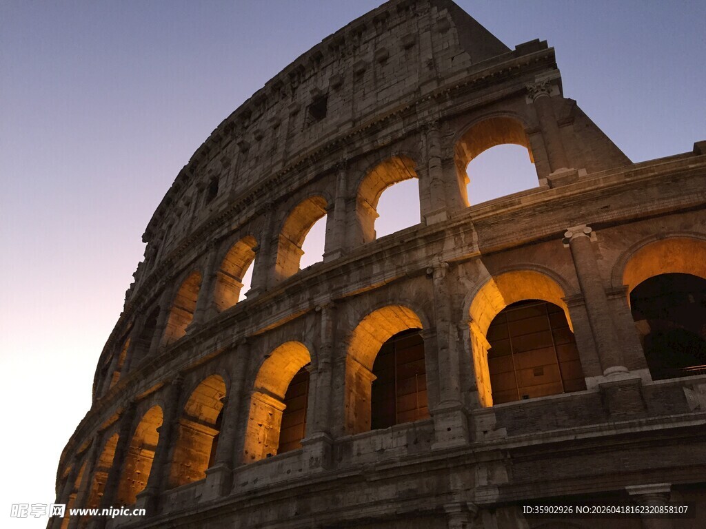 罗马斗兽场黄昏美景