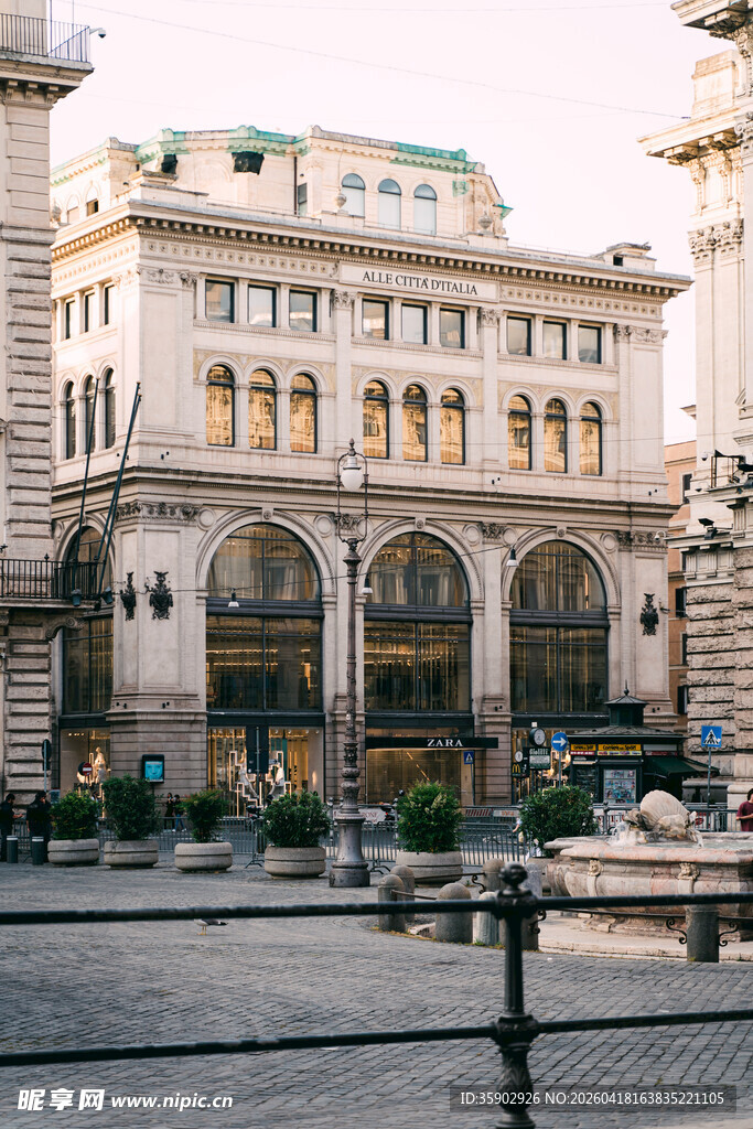 欧式古典风格宏伟建筑