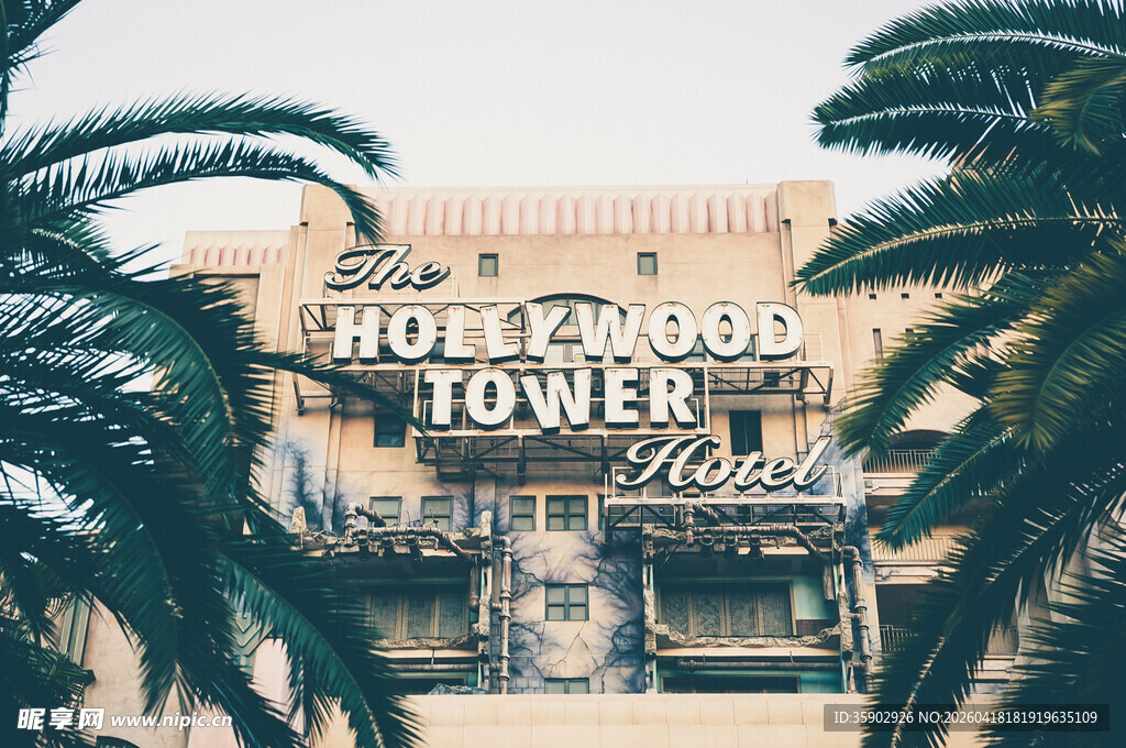 好莱坞标志性塔楼景观