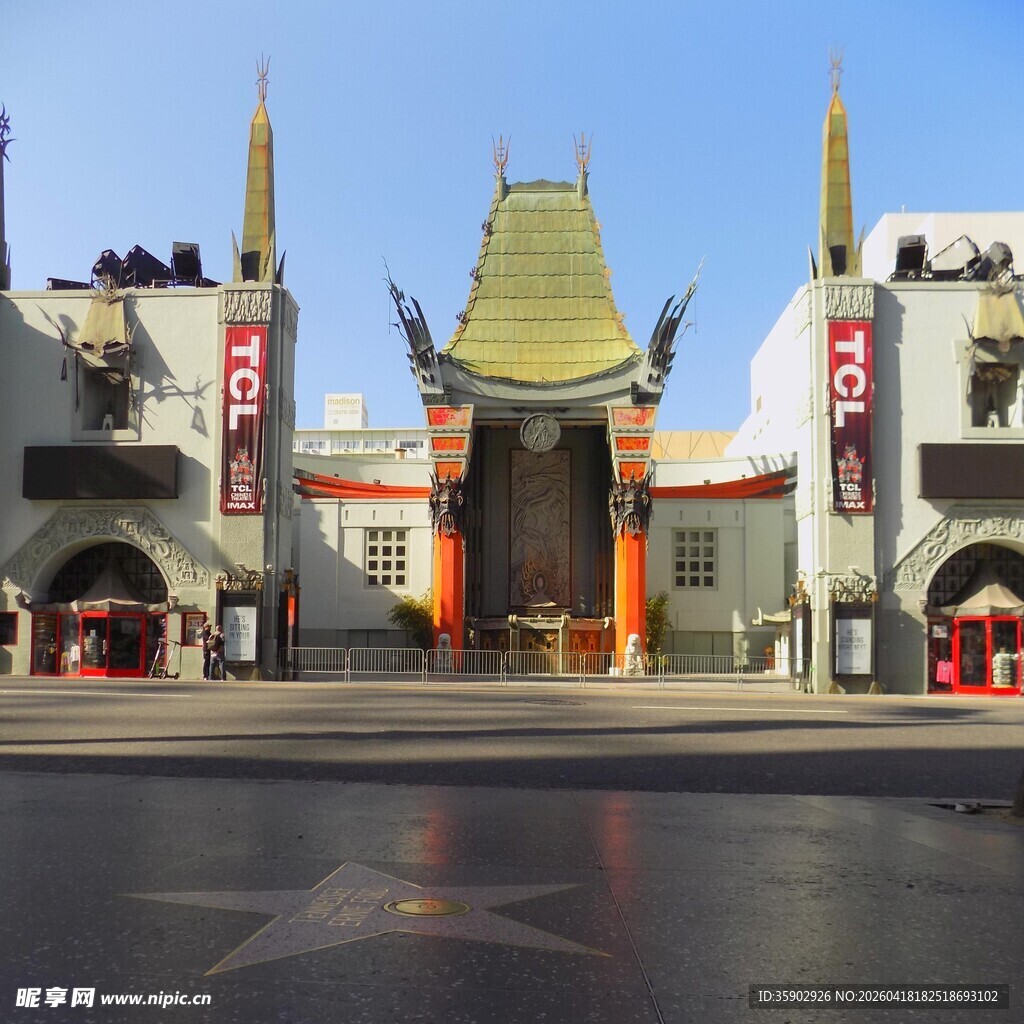 好莱坞标志性剧院外观